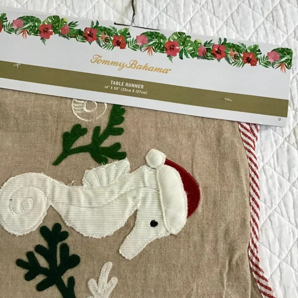 TOMMY BAHAMA Table Runner 14